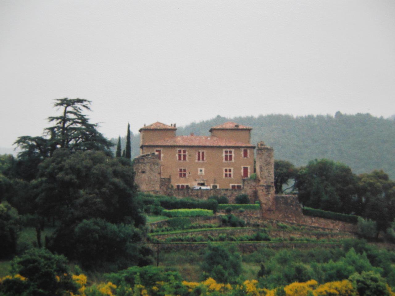 Château des de Peyrottes à Cazilhac